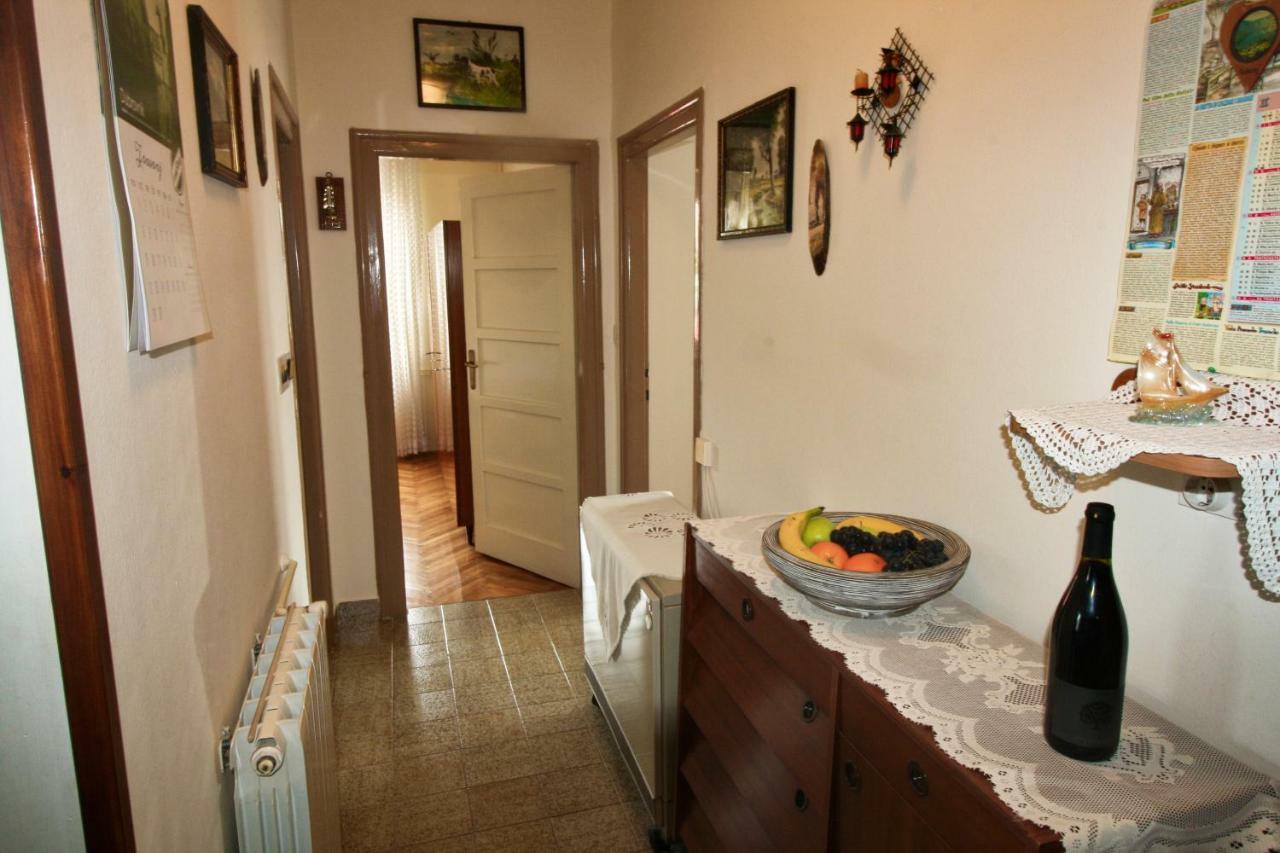 Apartment Persich Пула Екстер'єр фото